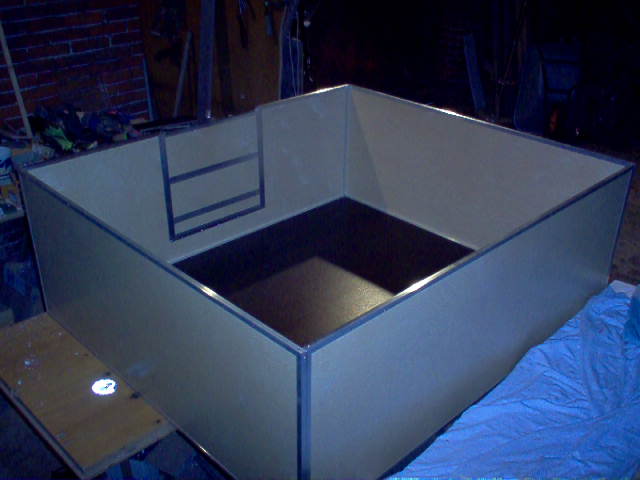 Wurfkiste Wurfbox aus Multiplex und Siebdruckplatten